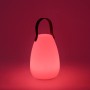 Weiße LED Outdoor Tischleuchte Keno mit Tragegriff, leuchtet rot. Dekoleuchte für Garten und Terrasse.