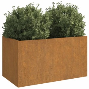 Rechteckiger Pflanzkübel aus Cortenstahl, rostfarben, 62x30x29 cm, mit grünen Pflanzen. Für Garten & Balkon.