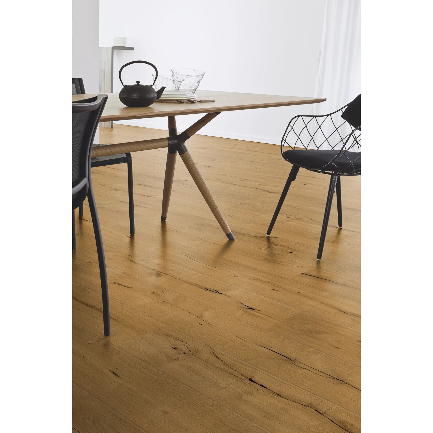 Kaindl Laminat Masterfloor Life Eiche Sunderland, wasserfest, in Wohnraum verlegt.