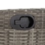 Detailaufnahme: Graues Poly Rattan Gartenmöbel mit Verstellmechanismus.