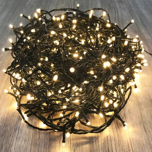 Mojawo 240er Lichterkette LEDs Innen und Außen Warmweiß Kabel Dunkelgrün
