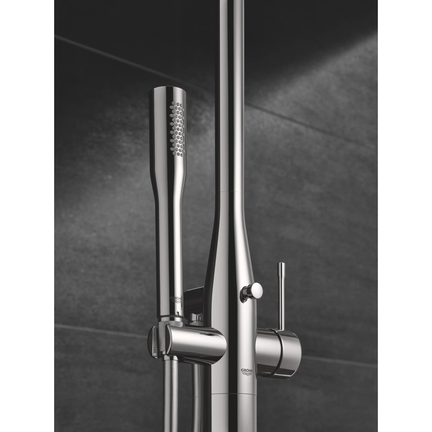 Grohe Einhand-Brausebatterie Essence freistehendes Duschsystem 