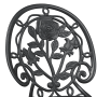 Detailansicht: Schwarzer Gartenstuhl mit Rosenmuster aus Aluminium, Teil eines Bistro Sets.