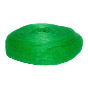 Grünes Windhager Vogelschutznetz Rational, 8x8m, aufgerollt. Schutz vor Vogelfraß für Beerensträucher und Saatgut.