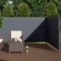 OK-Living Seitenmarkise in Anthrazit, 300x160 cm, als Sicht- und Windschutz auf einer Terrasse.