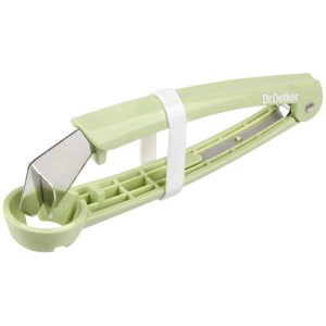 Dr. Oetker Pflaumenentkerner, grün, aus Kunststoff und Edelstahl. Küchenhelfer zum einfachen Entkernen von Pflaumen.
