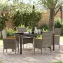 Graue 5-teilige Garten Essgruppe aus Polyrattan mit Tisch und Stühlen mit Kissen.
