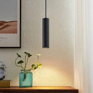 Moderne, schwarze PRIOS Pendelleuchte Neliyah aus Metall, 1-flammig für Wohnzimmer.