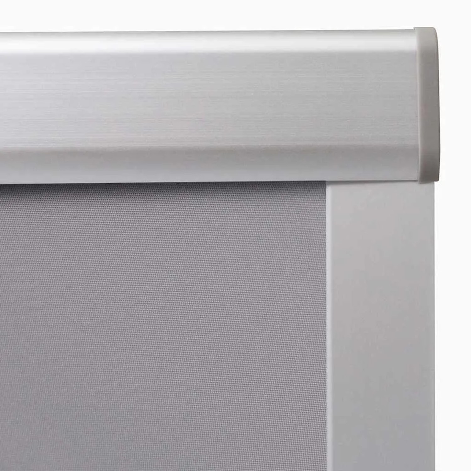 Detailansicht: Graues Verdunkelungsrollo vidaXL FK06 für Velux Fenster.