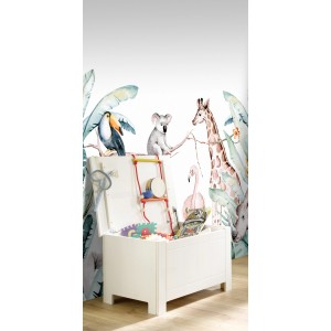Helle Fototapete mit Dschungeltieren (Giraffe, Koala, Tukan) von Rasch, passend zum Kinderzimmer.