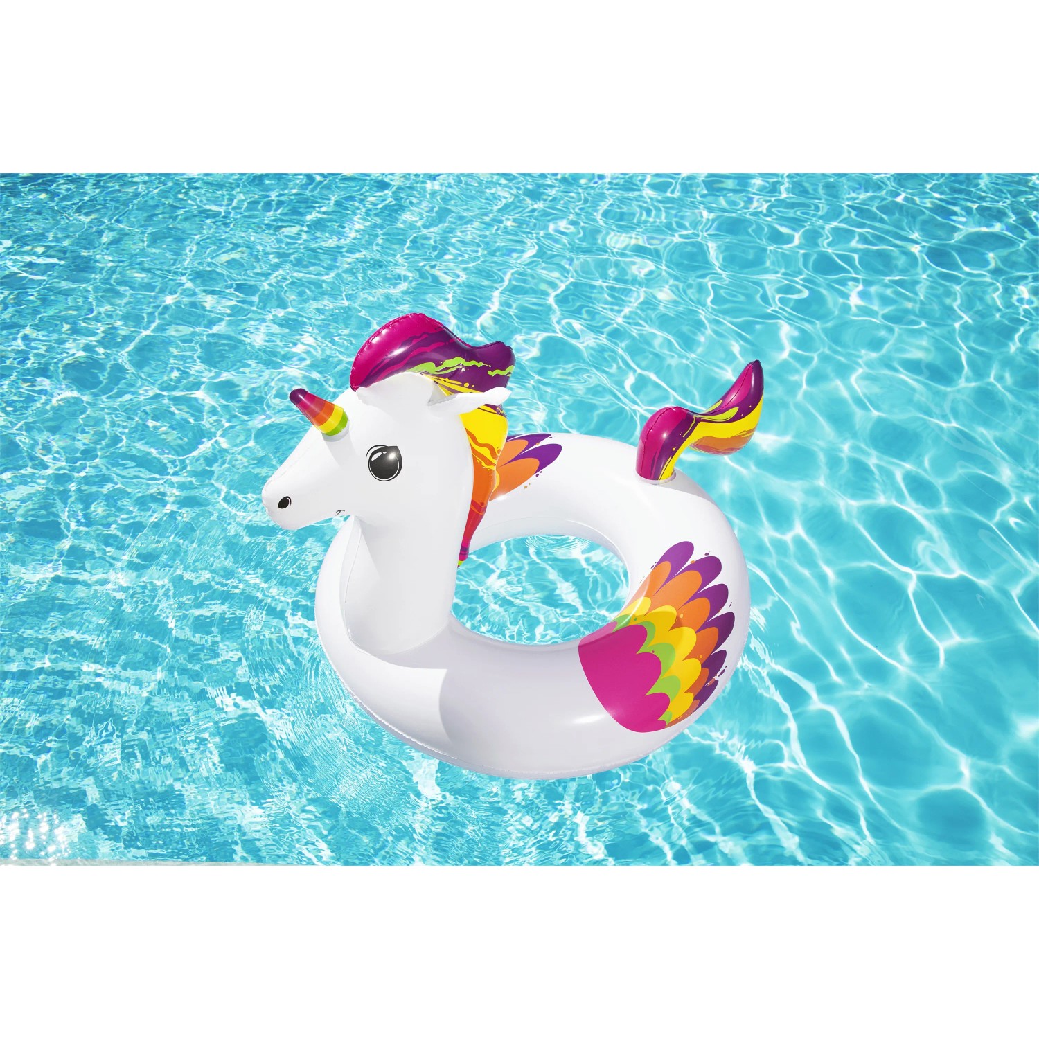 Bestway Schwimmring Einhorn im Wasser, buntes Design für Badespaß.
