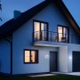 Moderne Steinel LED-Außenleuchte L 240 S in Anthrazit am Haus, mit Bewegungsmelder.