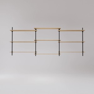 Ar Shelving Deco Set: Standregal mit hellem Holz und schwarzem Stahl, flexibel und modern.