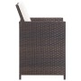 Detailansicht: Brauner Rattan-Stuhl mit cremefarbenem Polster aus der vidaXL Garten-Essgruppe.