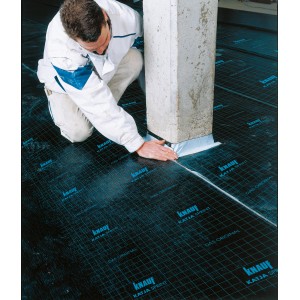 Anwendung Knauf Katja Sprint Anschlussstreifen (20cm x 15m) zur Bauabdichtung an Pfeiler im Innenbereich.
