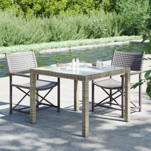 Grauer vidaXL Gartentisch mit Glasplatte und Rattan-Optik, quadratisch.