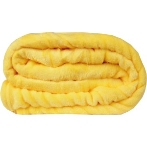 Gerollte, gelbe Bestlivings Kuscheldecke Celina im 2er-Pack (150x200 cm).