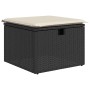 Schwarzer vidaXL Garten-Fußhocker aus Rattan mit cremefarbenem Kissen, Teil der Garten-Sofagarnitur.