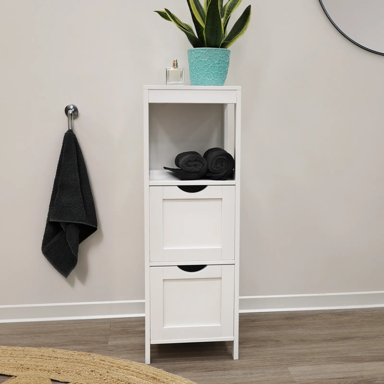 Svita Lintu Badregal, weißes Standregal mit 2 Schubladen und offenem Fach in Holzoptik.