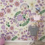 Komar Vlies Fototapete Disney Minnie Mouse Gardening Club Beige mit Blumenmuster.
