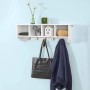 Weiße SoBuy Wandgarderobe mit 5 Haken, Fächern, Jacke und Tasche an blauer Wand.