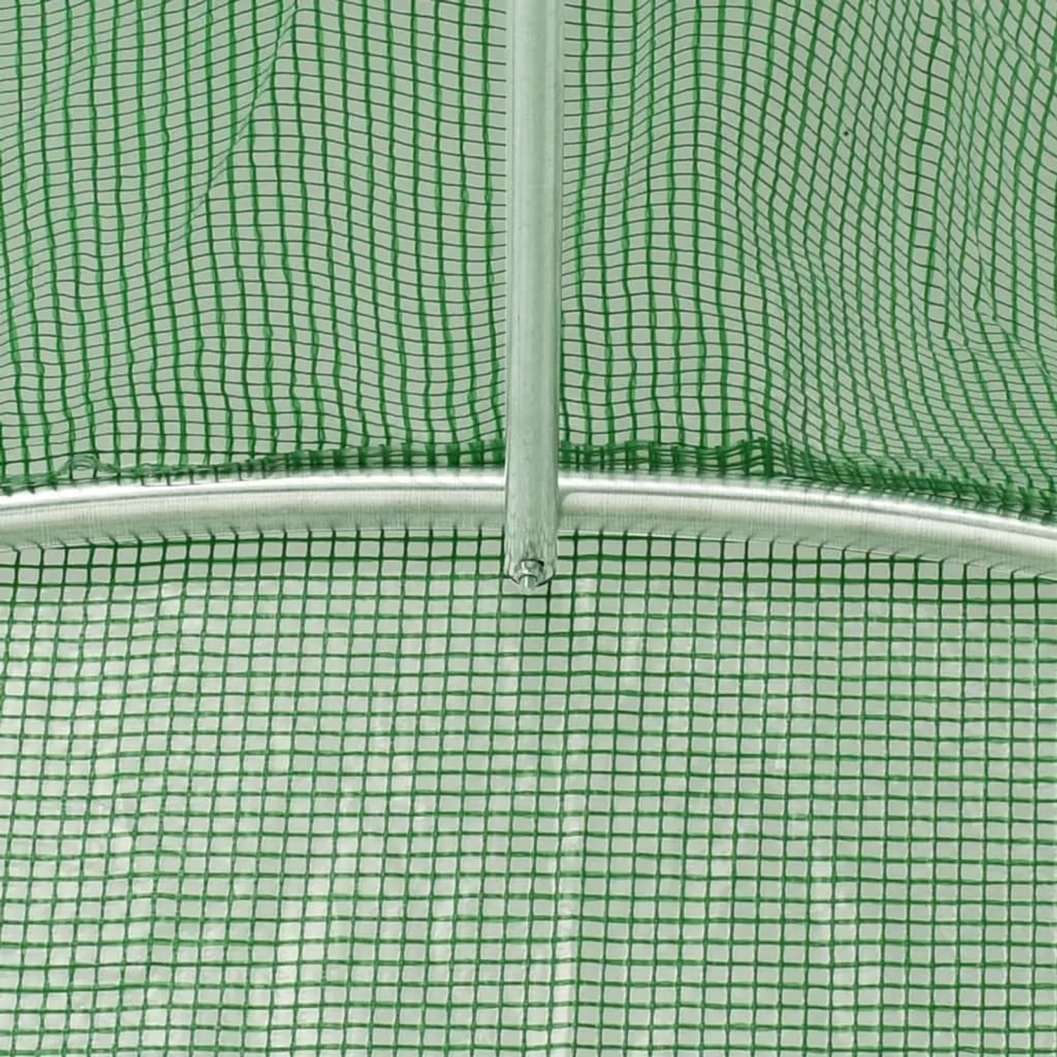 Detailaufnahme: Stahlrahmen und grüne PE-Folie des furnicato Gewächshauses.