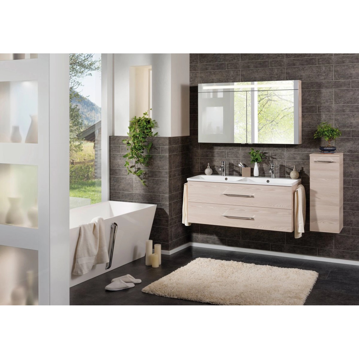 Fackelmann Spiegelschrank B.Clever Alaska Esche 120 cm im Badezimmer.