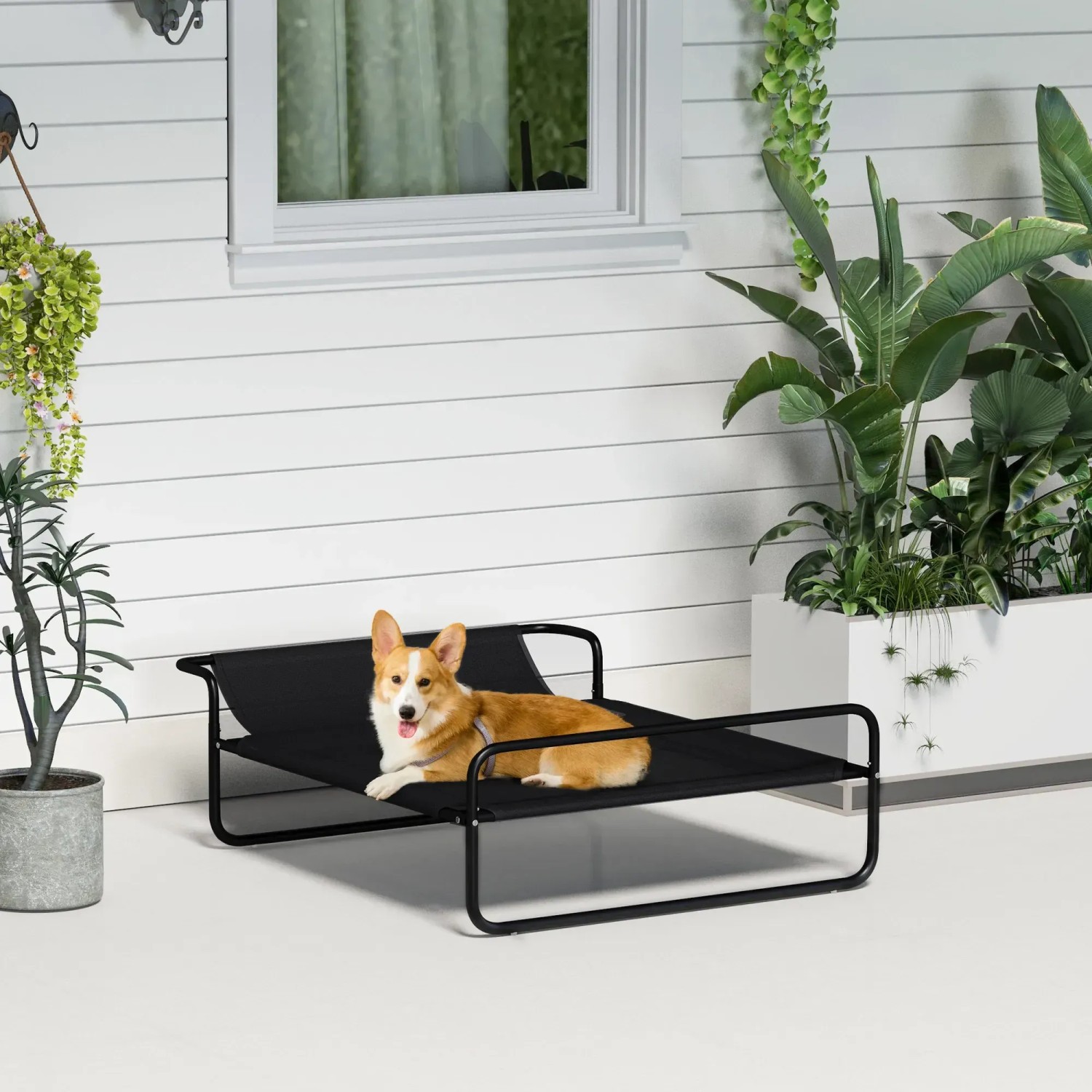 Schwarze PawHut Hundeliege aus Stahl mit Mesh, ideal für kleine bis mittelgroße Hunde.