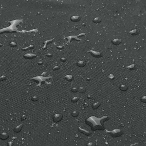 Detailaufnahme: Wasserabweisendes, graphitgraues Beautissu Loungekissen (50x50) für Outdoor.