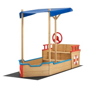 Juskys Sandkasten Käpt n Pit Piratenschiff aus Holz mit blauem Sonnensegel und rotem Steuerrad.
