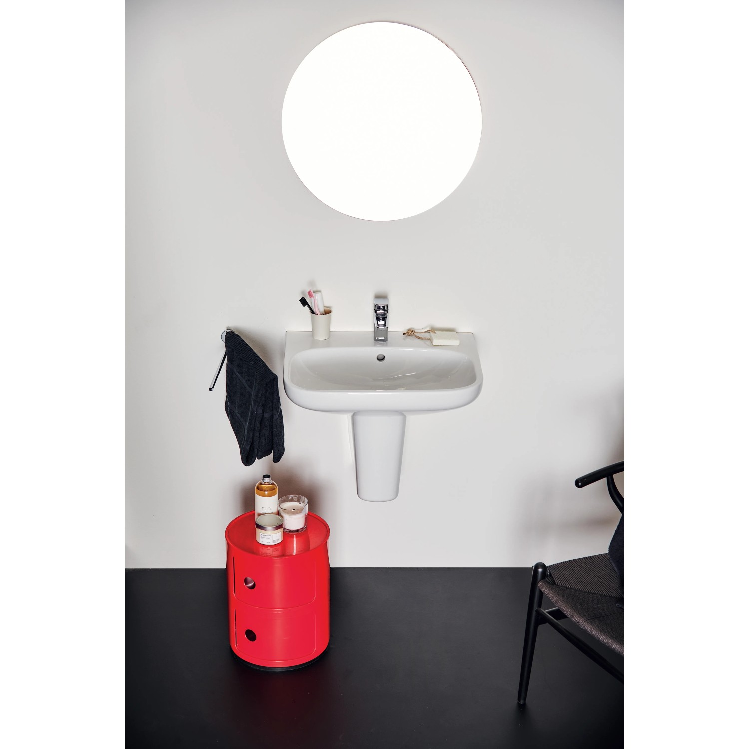 Ideal Standard Waschtisch i.life A, 60x48 cm, weiß, mit Hahnloch und Überlauf.