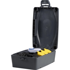 Geöffnete Wetterschutzbox mit 3-fach Steckdosenleiste, Zeitschaltuhr und 8m Verlängerungskabel.