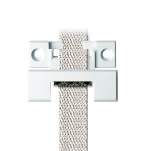 Weiße Schellenberg Rollladen Gurtführung Duo Mini/Maxi mit Gurtband.