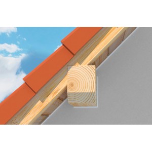 Detailaufnahme einer abgedichteten Dachkonstruktion mit Fischer Maleracryl Premium DMA.