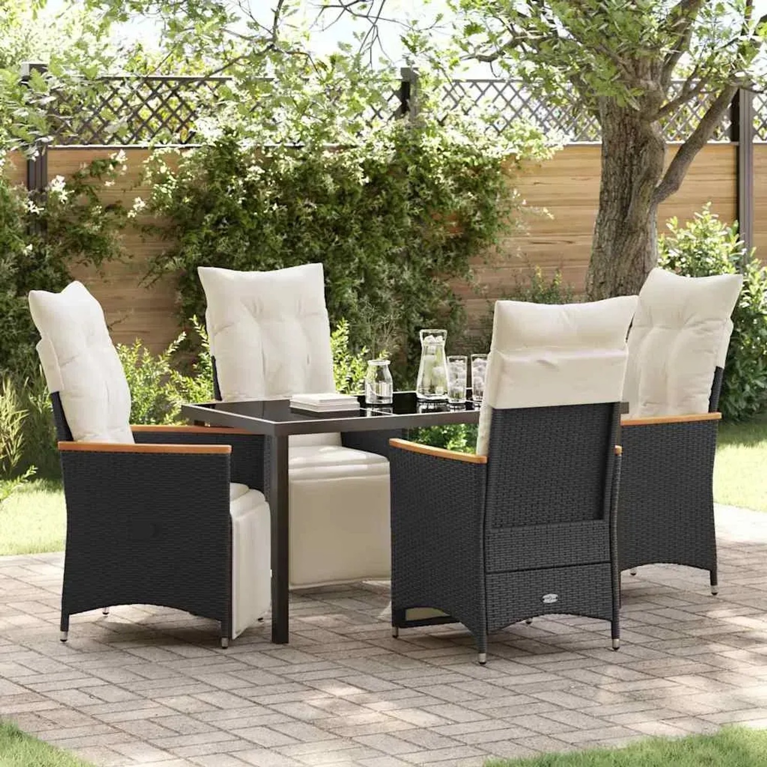 Schwarze vidaXL Garten Essgruppe mit Kissen, 5-teilig, aus Polyrattan. Gartentisch mit vier Stühlen.