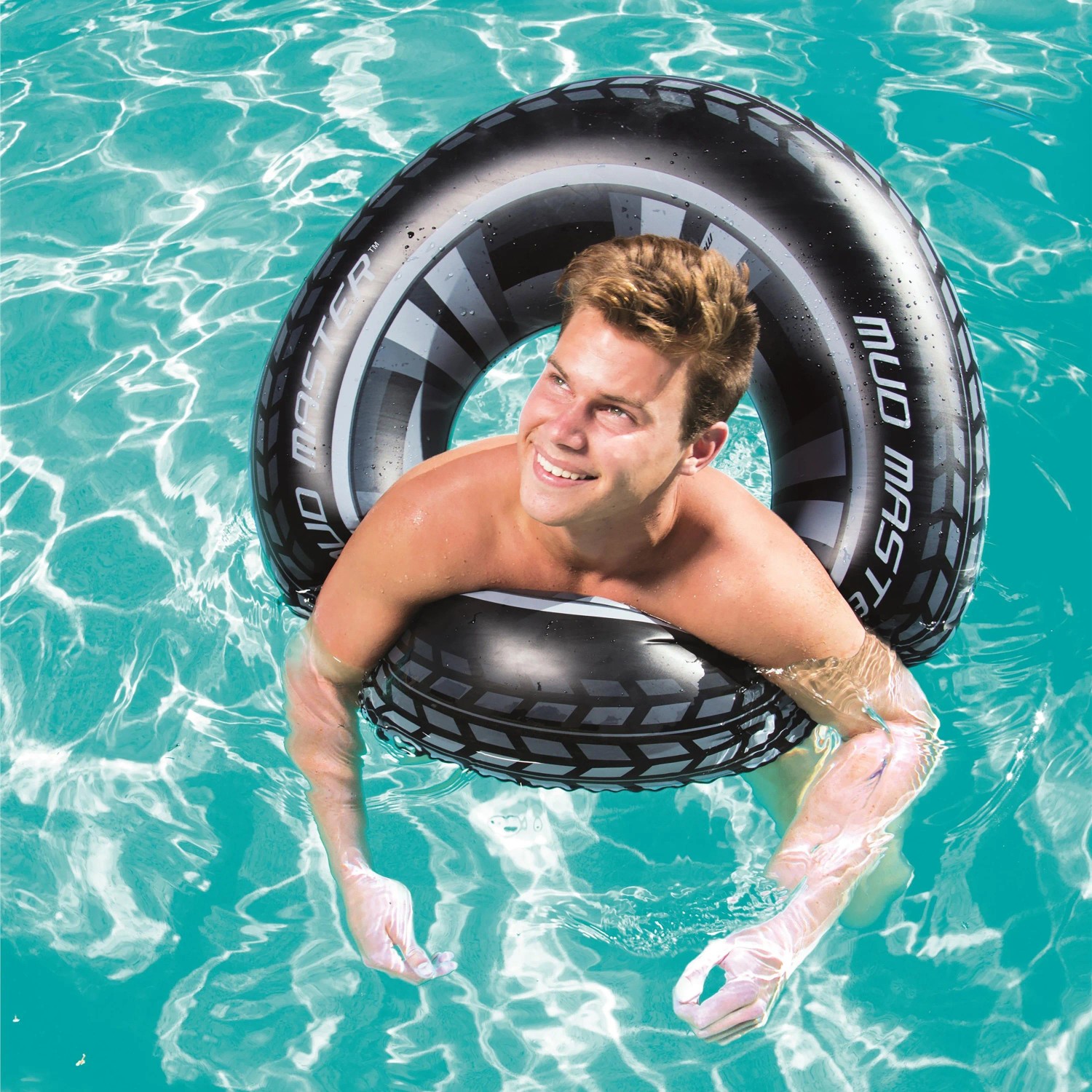 Bestway Schwimmring Mud Master im Reifen-Design für Badespaß im Pool.