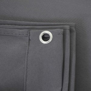 Detailaufnahme des grauen Schiebedachs der MCW Pergola Beja 4x4m mit Öse.