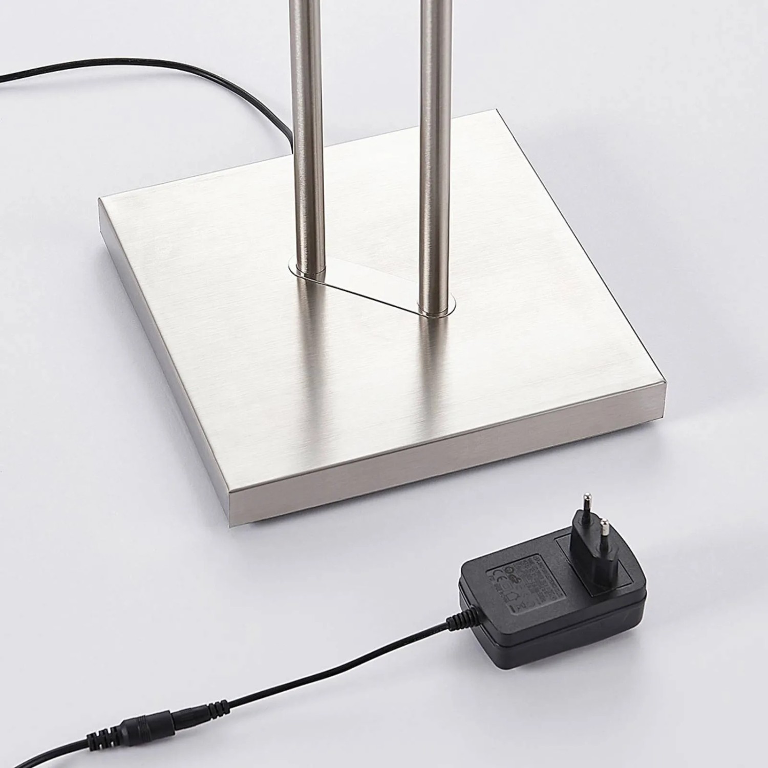 Lindby LED Stehlampe Jonne 9624065 Dimmbar Modern in Alu aus Metall 2-flammig Wohnzimmerleuchte_9