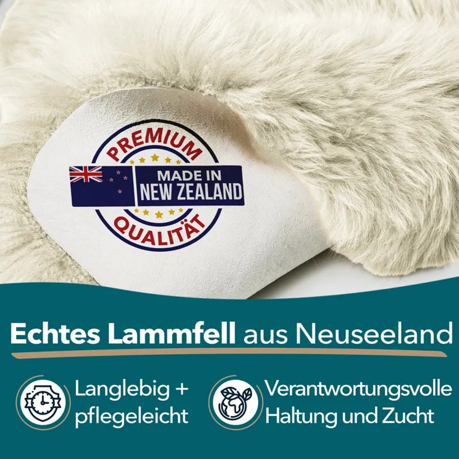 Elfenbeinfarbenes KARAT Schaffell Audrey aus Premium Lammfell, Detailaufnahme des Lederrückens mit Qualitäts-Siegel.
