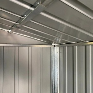 Innenansicht: vidaXL Gerätehaus aus verzinktem Stahl, braun, mit Dachkonstruktion.