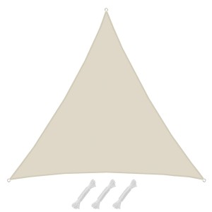 Beiges, wasserdichtes AMANKA Sonnensegel (6x6x6m) in Dreieckform mit Seilen.