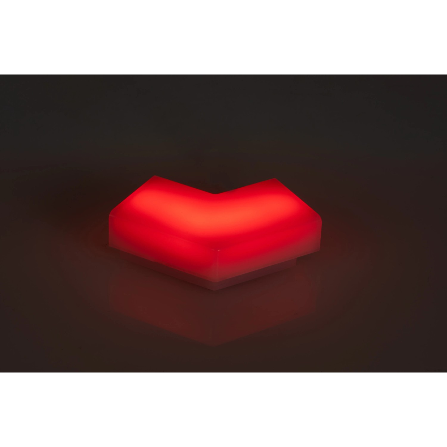 Trio Lines LED-Verbinder, V-Form, rot leuchtend. Smartes Lichtsystem für individuelle Beleuchtung.