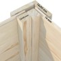 Detailaufnahme der Eckverbindung des Palmako Spielhaus Grete aus Fichtenholz mit Maßangaben.