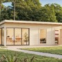 Modernes, hellgraues Palmako Holz-Gartenhaus mit Pultdach und großen Fensterflächen.
