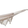 Beige Svita Luxushängematte mit Boho Macramé Schmucksaum aus Baumwolle. Detail der Aufhängung.