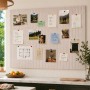 Große hellgraue Filzpinnwand, 120x90 cm, als selbstklebendes 9er Set mit Notizen und Fotos. Perfekt für Büro & Homeoffice.