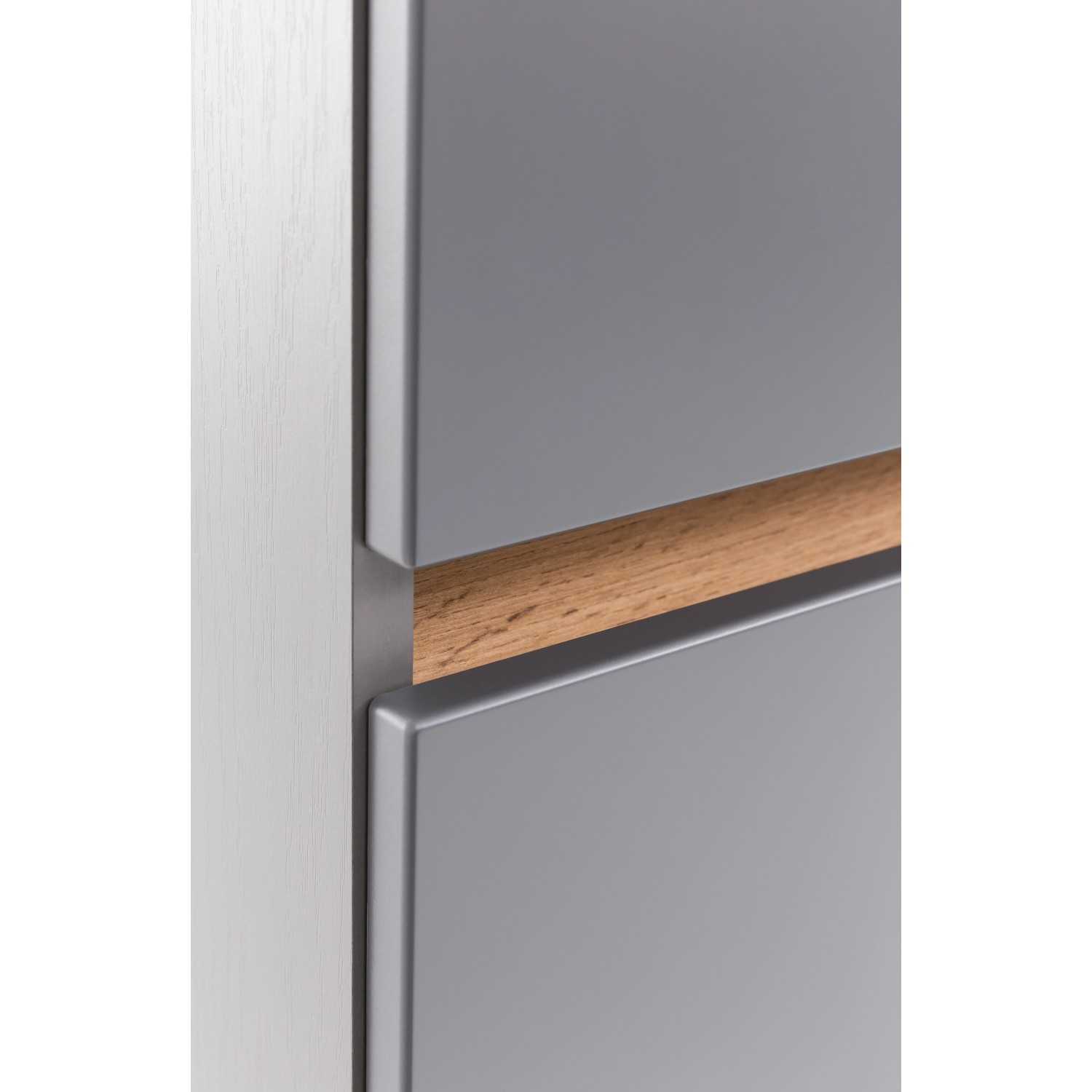 Detailaufnahme: Held Möbel Waschtisch-Set Trient, graue Fronten mit Griffen in Wotaneiche Optik.