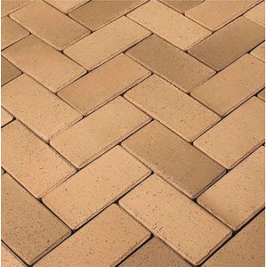 Verlegtes Muster aus gelb-bunten Pflasterklinkern Berlin, 10x20x5,2 cm.