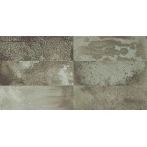 Matte Salbei/Grün Keramikfliesen 20x40cm mit V4 Farbvariation. Rustikale Raku-Optik für Wandgestaltung im Innenbereich.