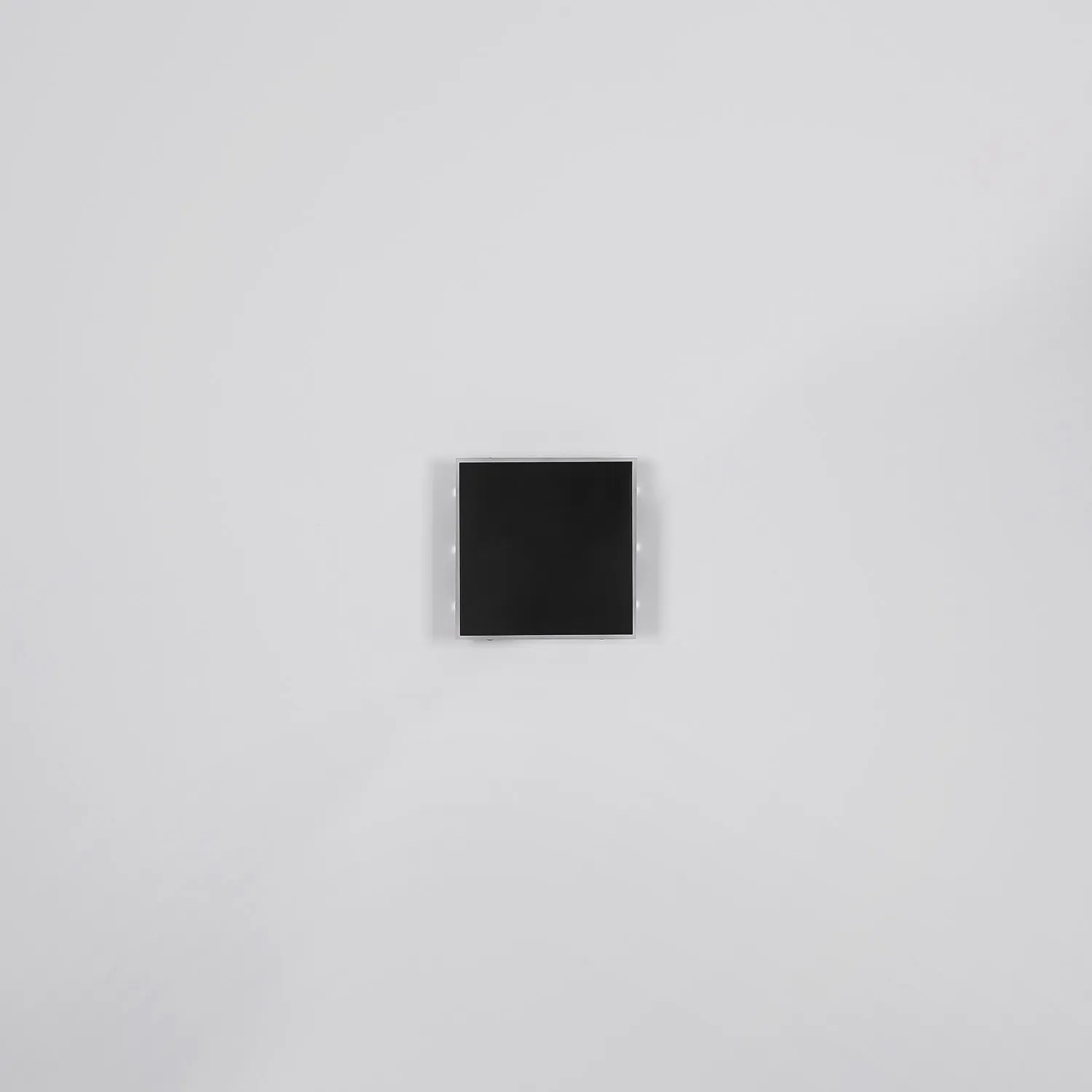 Schwarze, quadratische Globo LED-Wandleuchte Saidy, 22x22 cm. Moderne Wandlampe für Innenräume.